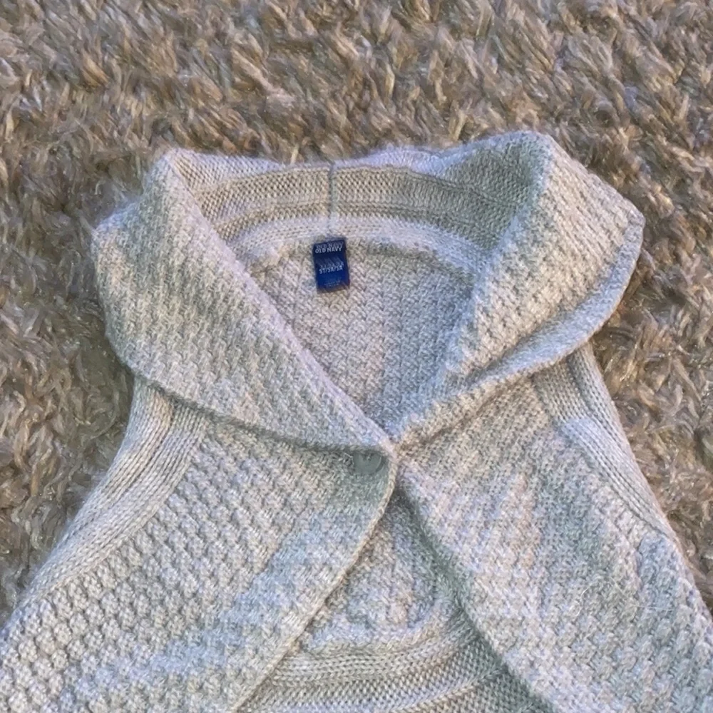 Old navy Girls size 5t vest used once
